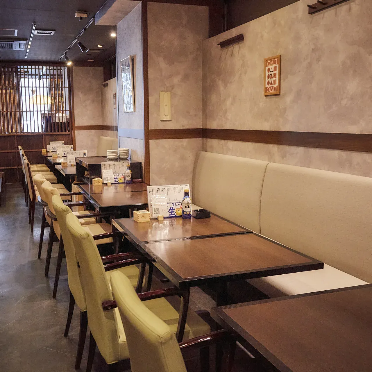 すすきの駅前店 店内・料理の様子 3